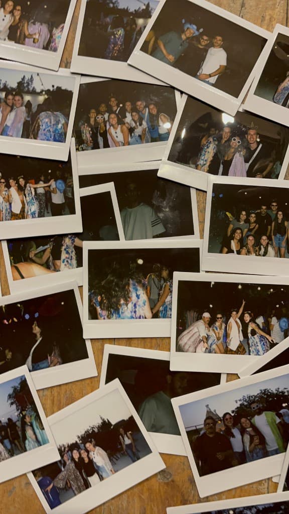 תמונות פולארויד מאירוע